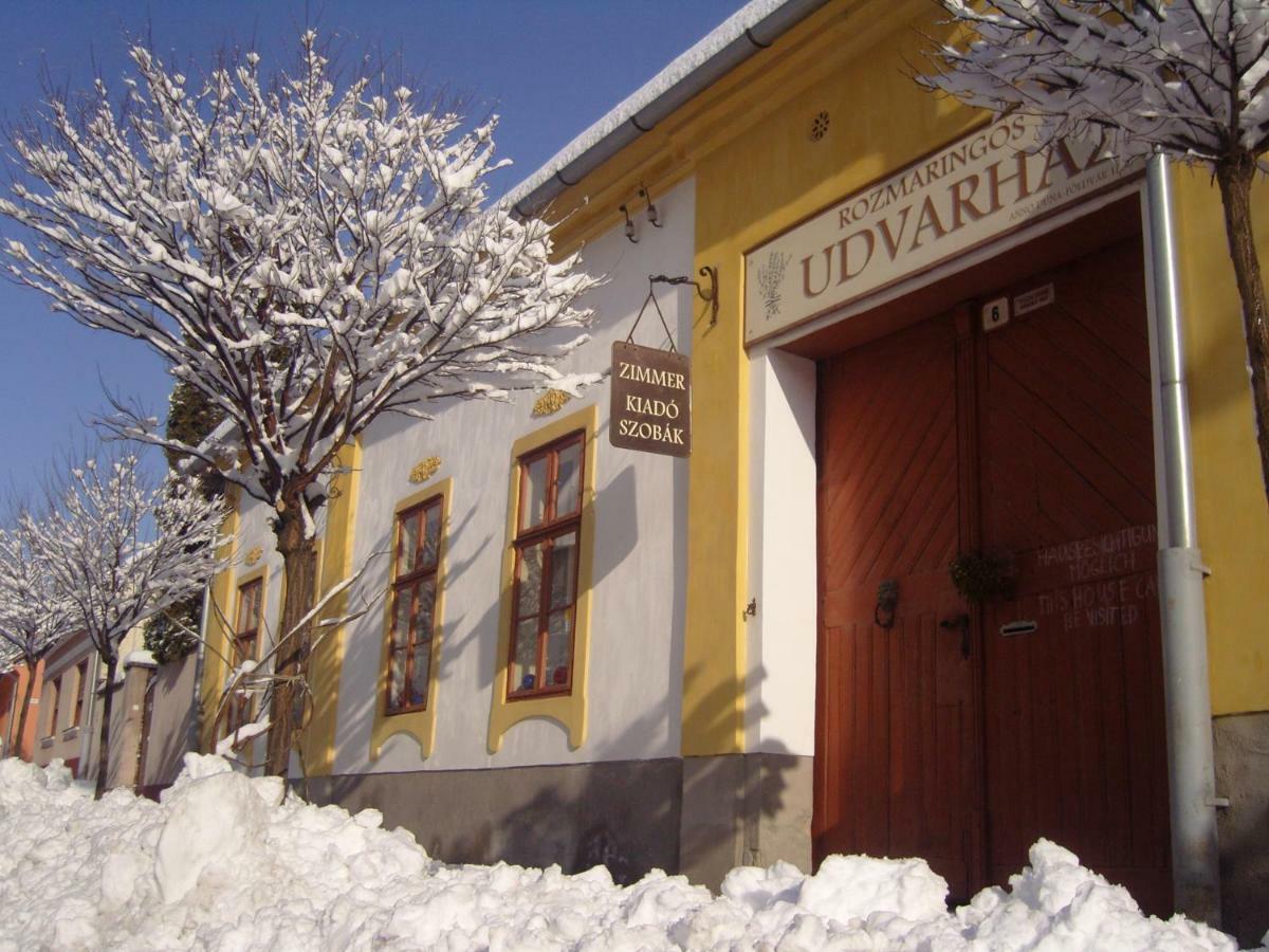 Rozmaringos Udvarhaz Dunafoldvar Zewnętrze zdjęcie